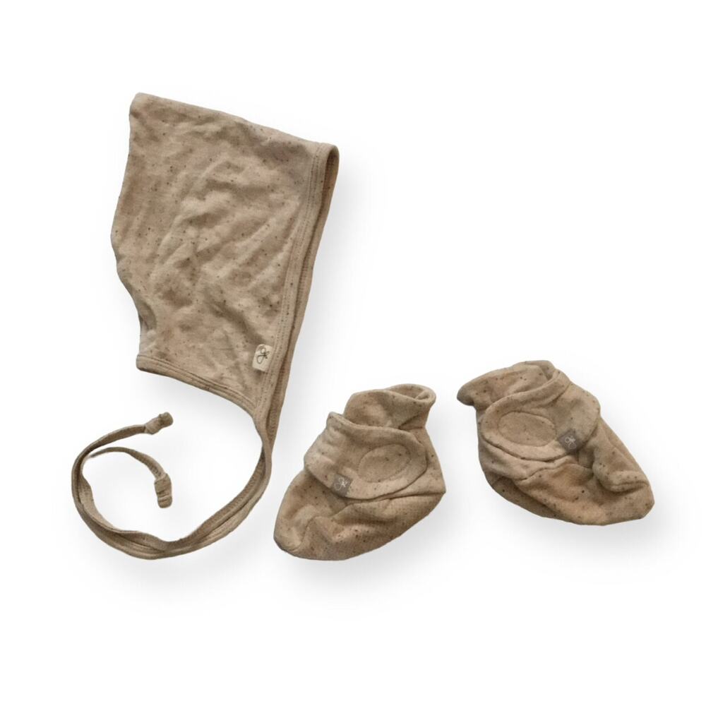 Briar x Goumi Bonnet & Goumi Booties (Summit Color)